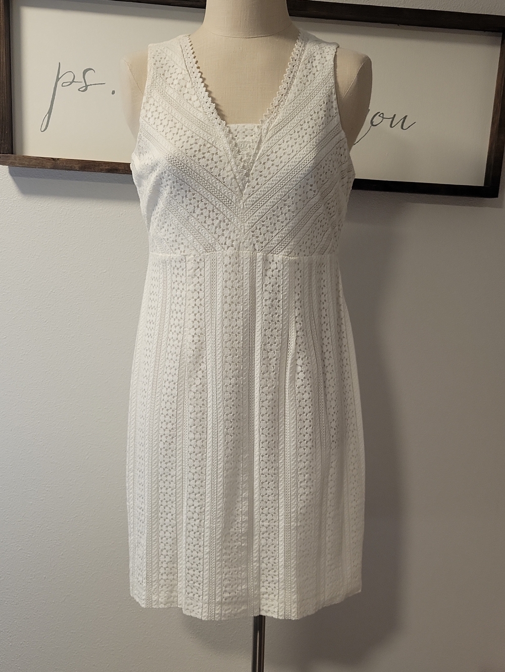 Roz & Ali Cream Crochet Trim Sleeveless Dress